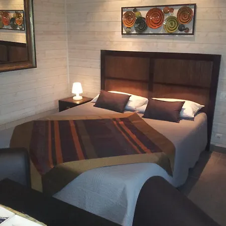 Timazen Lodges Agen Sud Aubiac Chambre photo